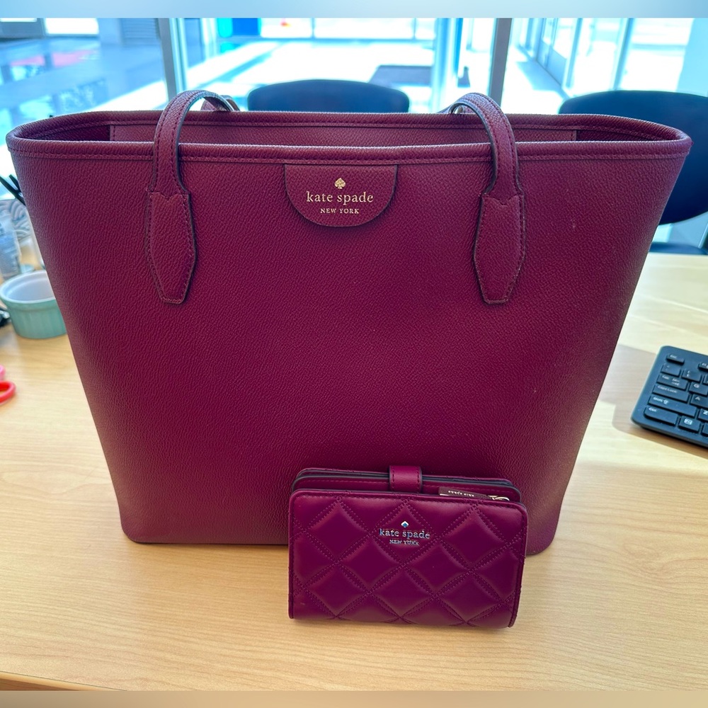 Kate Spade Large Tote Purse & Small matching wallet